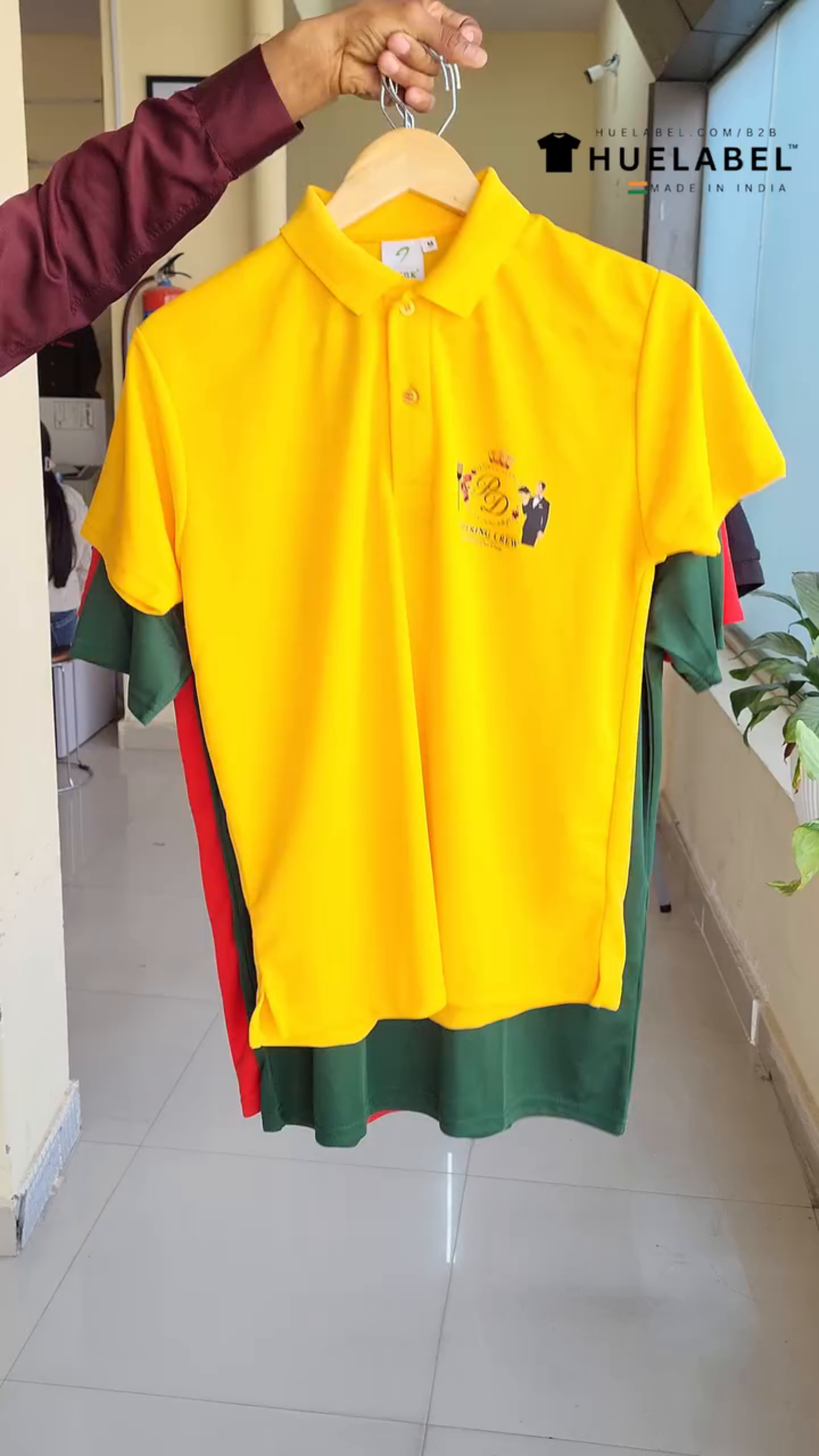 HueLabel.Logo.Tshirt ad preview
